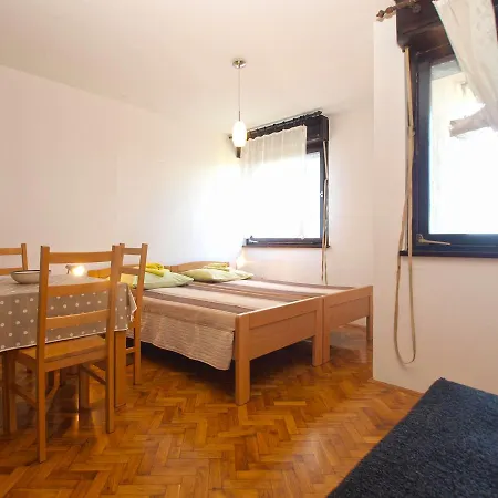 Ester 1738 Apartment