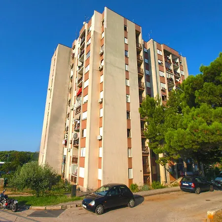 Apartment Ester 1738
